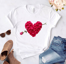 Load image into Gallery viewer, Heart flower print ladies T-shirt ladies
